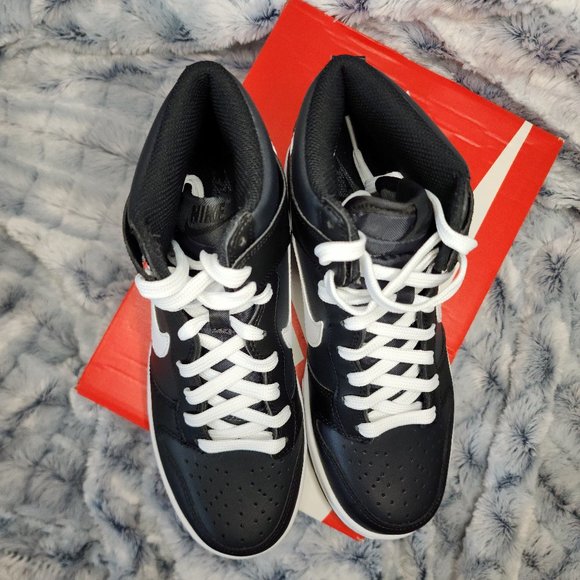 NEW- Nike Dunk High Big Kids' Shoes 6Y BLACK - Picture 2 of 4